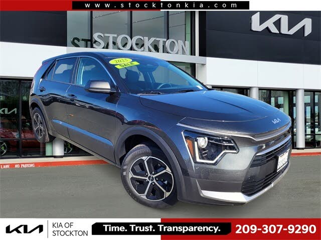2025 Kia Niro LX FWD