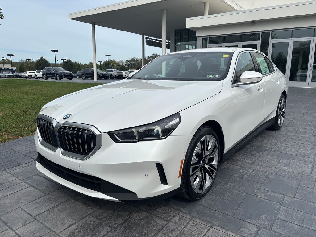 2026 BMW 5 Series 530i xDrive
