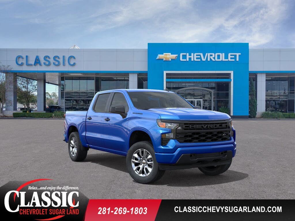 2026 Chevrolet Silverado 1500 Custom Crew Cab RWD