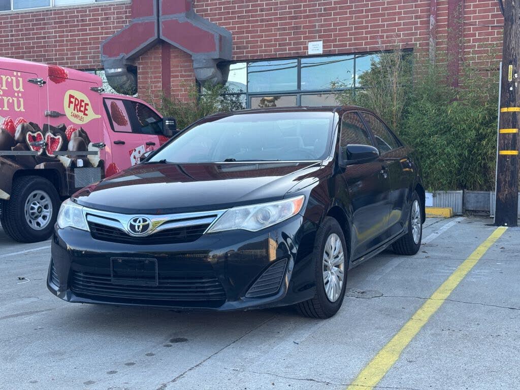 2013 Toyota Camry LE
