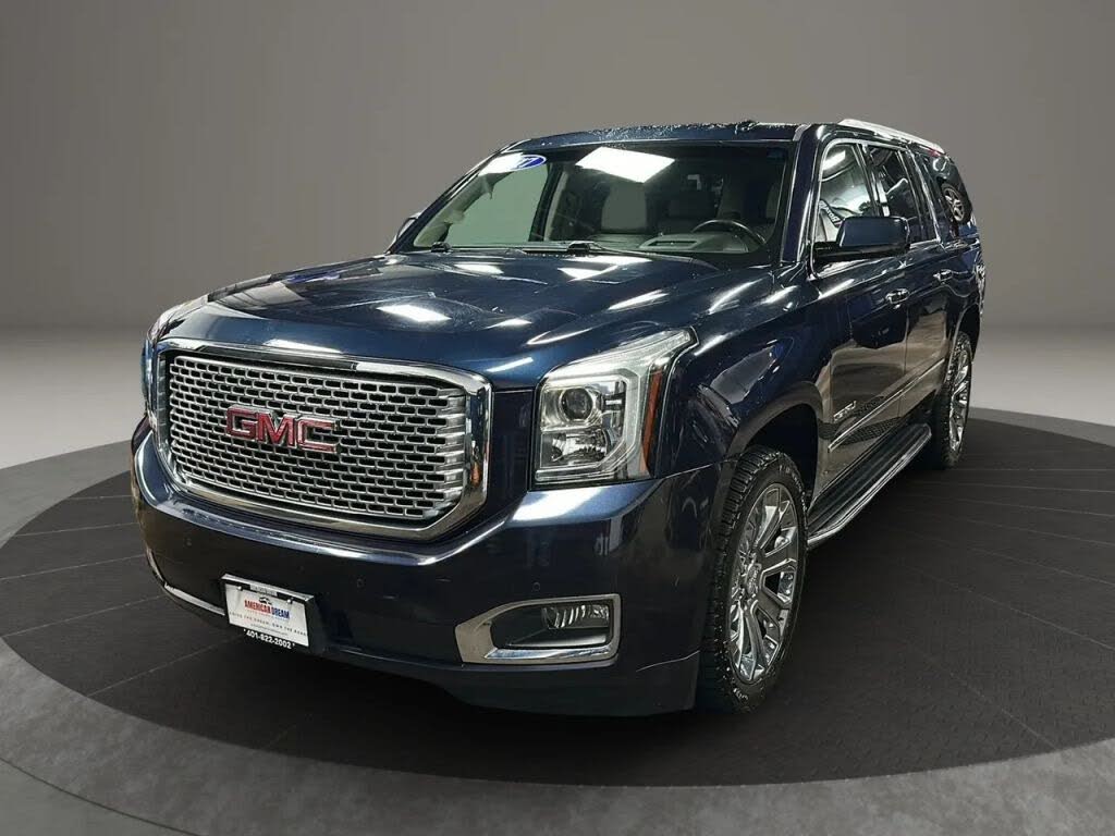 2017 GMC Yukon XL Denali 4WD