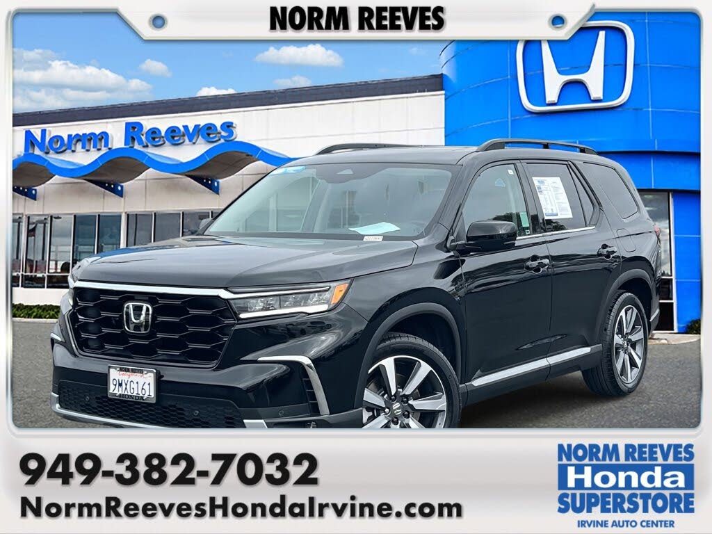 2025 Honda Pilot Touring FWD
