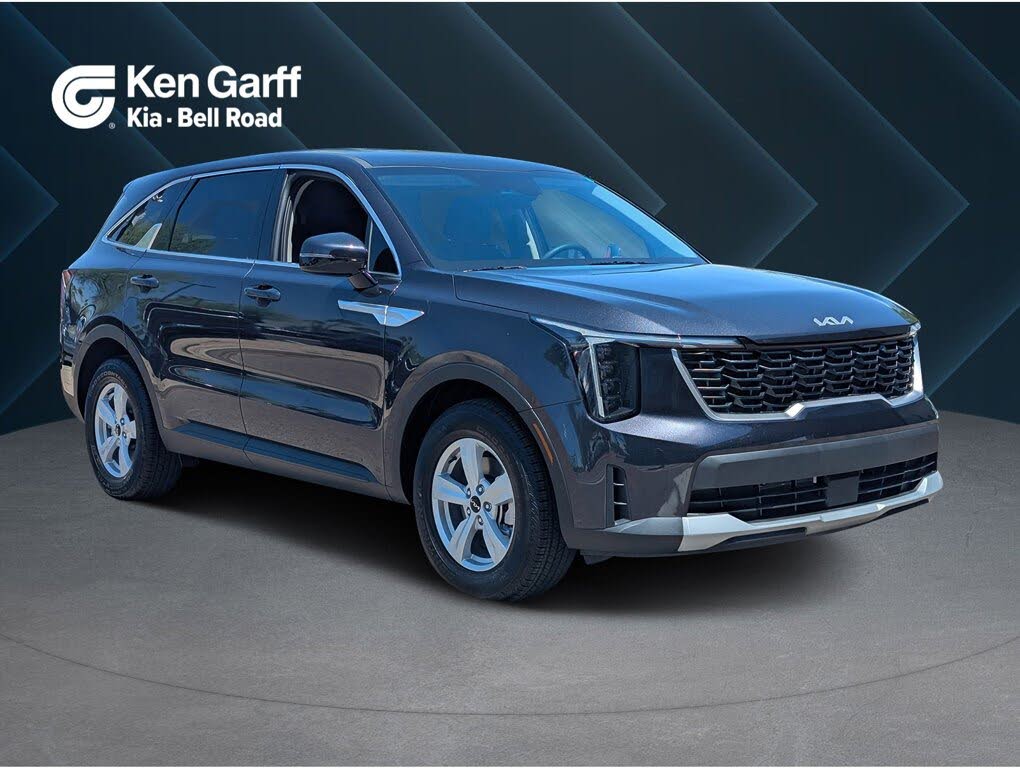 2025 Kia Sorento LX FWD