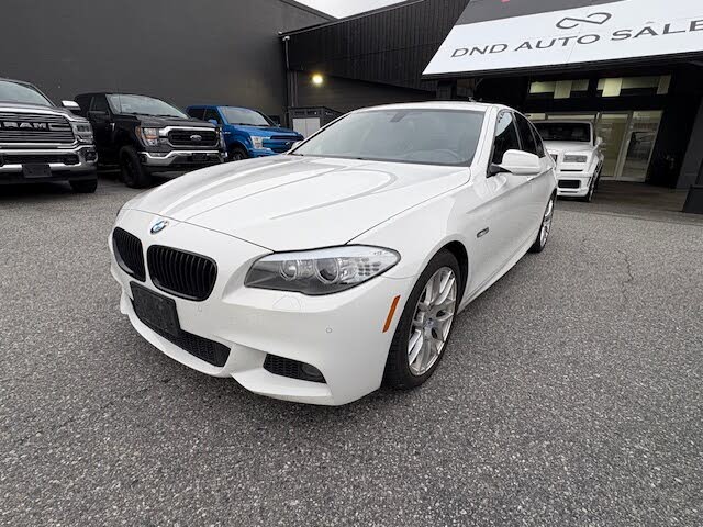 2013 BMW 5 Series 550i xDrive Sedan AWD