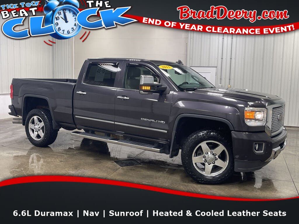 2015 GMC Sierra 2500HD Denali Crew Cab SB 4WD