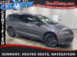 Chrysler Pacifica Touring L AWD