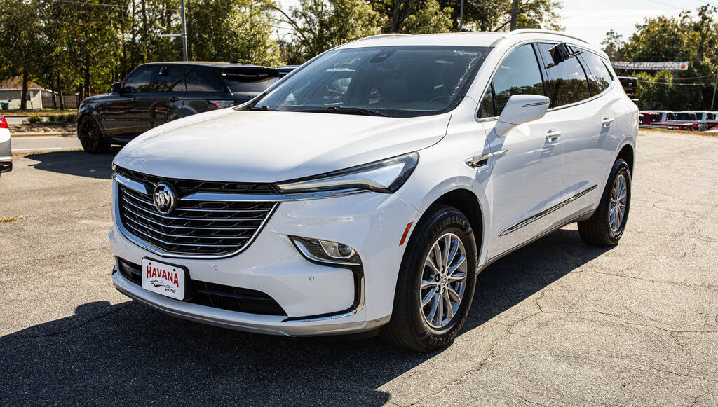 2023 Buick Enclave Essence FWD