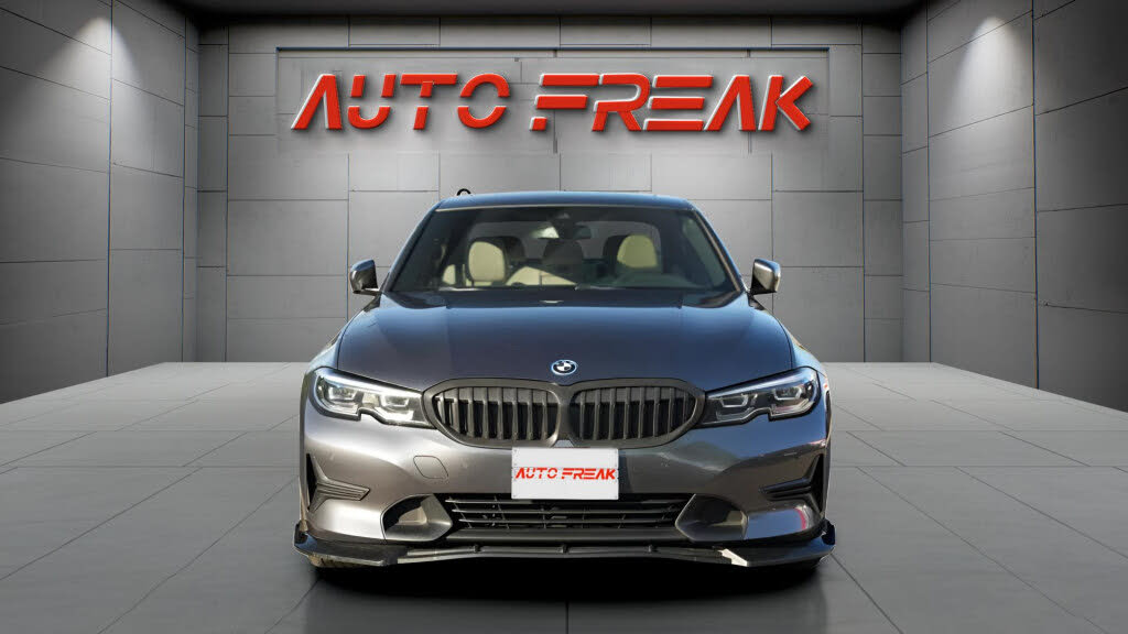 BMW 3 Series 330e xDrive Hybrid Plug-in AWD 2022