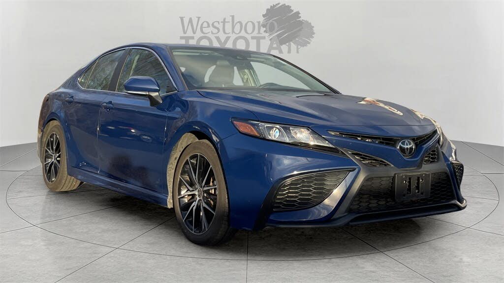 2023 Toyota Camry SE FWD