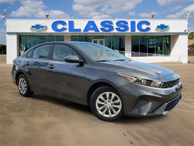 2024 Kia Forte LX FWD