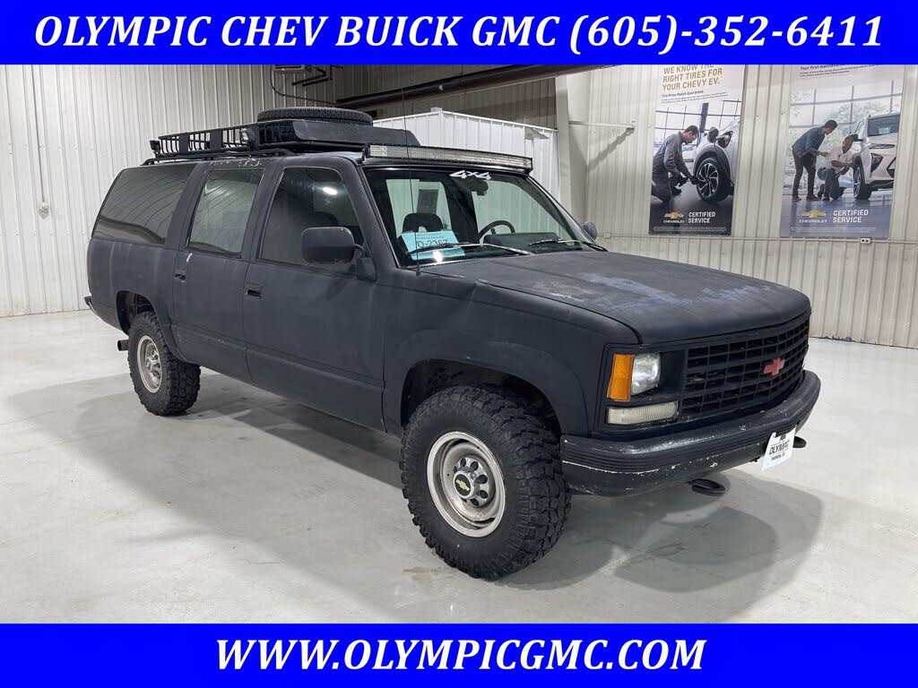 1993 Chevrolet Suburban K2500 4WD