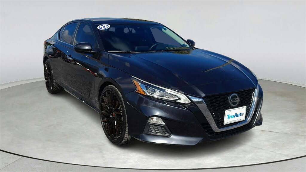 2022 Nissan Altima 2.5 SV FWD