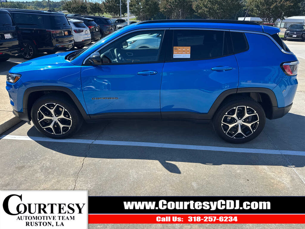 2024 Jeep Compass Latitude 4WD