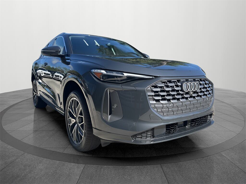 2025 Audi Q5 quattro Premium Plus 40 TFSI