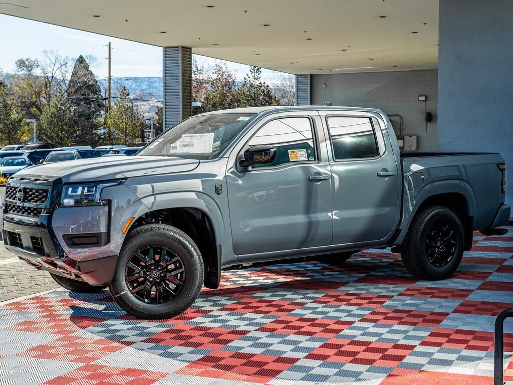 2026 Nissan Frontier SV Crew Cab 4WD