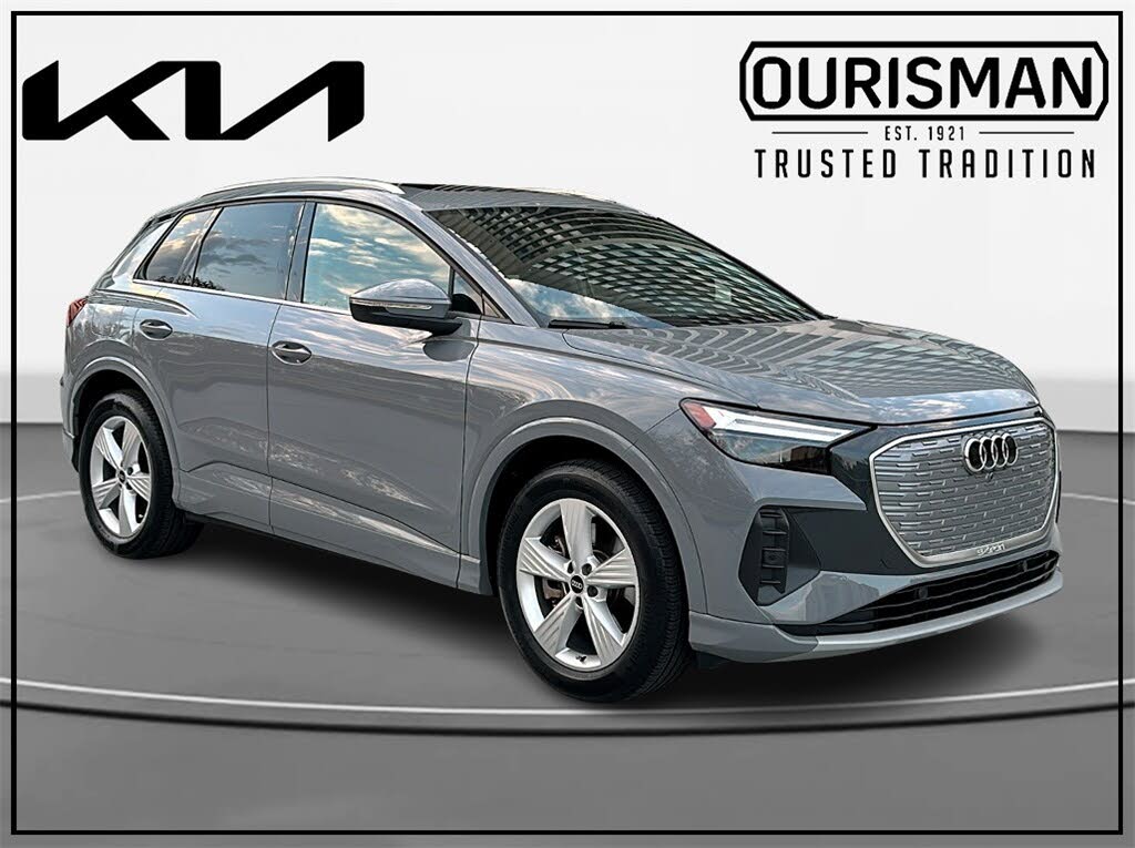 2022 Audi Q4 e-tron quattro Premium Plus 50