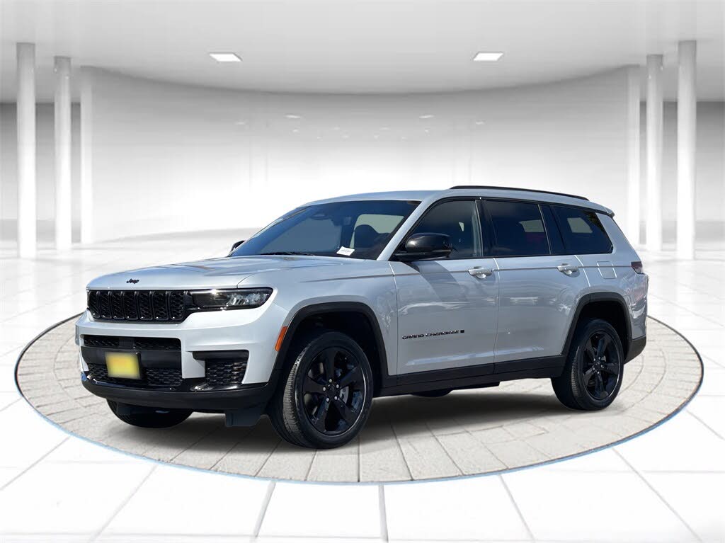 2023 Jeep Grand Cherokee L Altitude 4WD