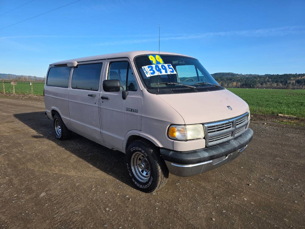 1994 Dodge RAM Van B250 Extended Cargo RWD