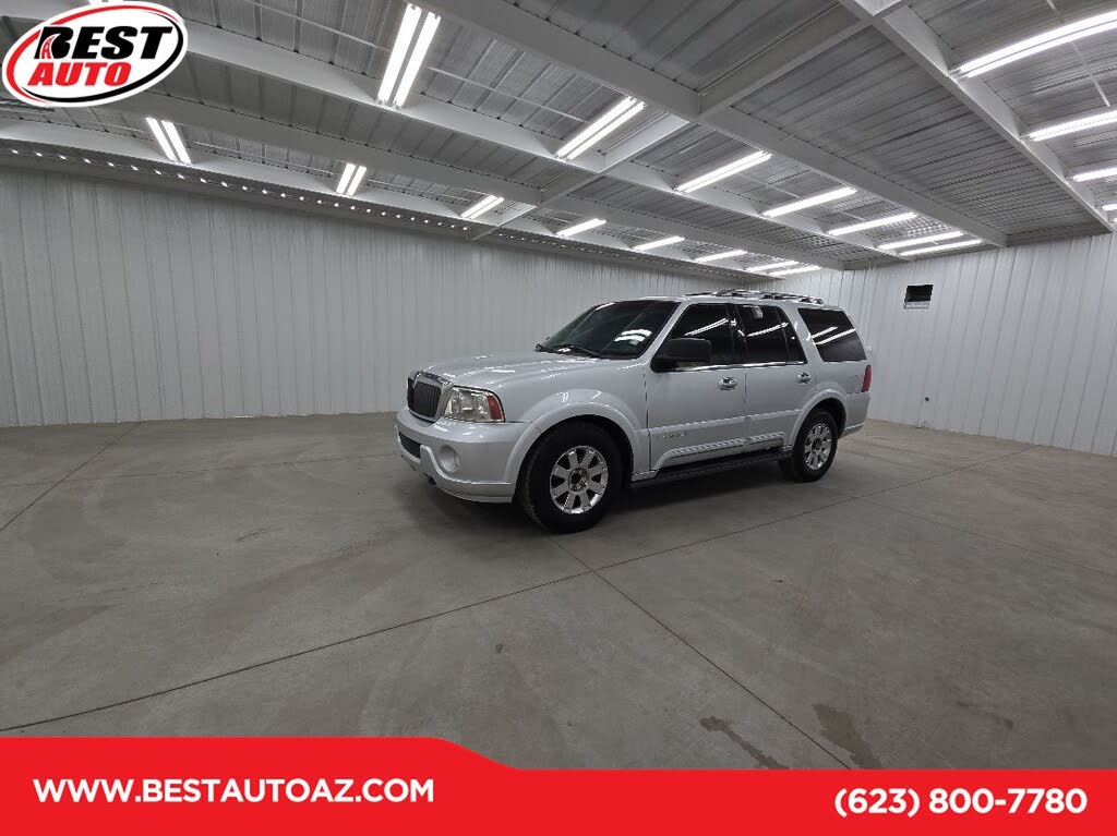 2003 Lincoln Navigator Luxury RWD