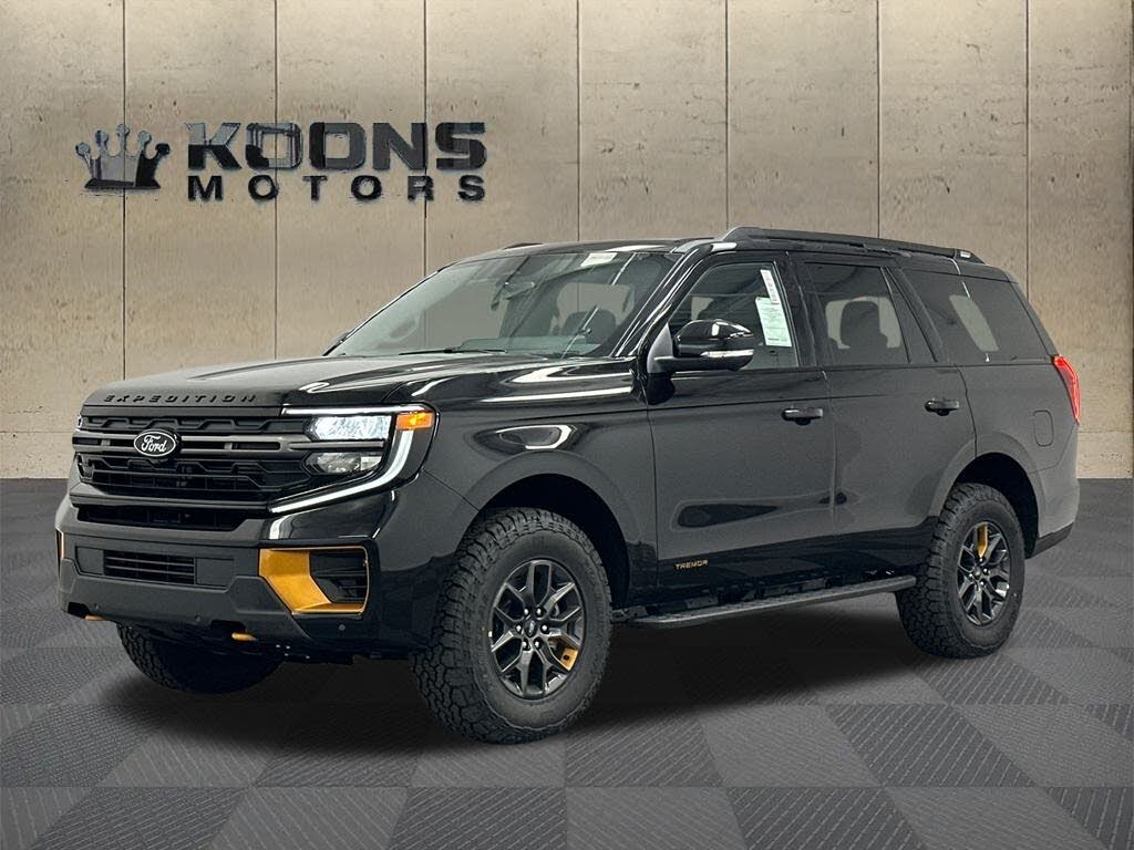 2025 Ford Expedition Tremor 4WD