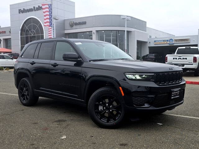 2025 Jeep Grand Cherokee Altitude X RWD