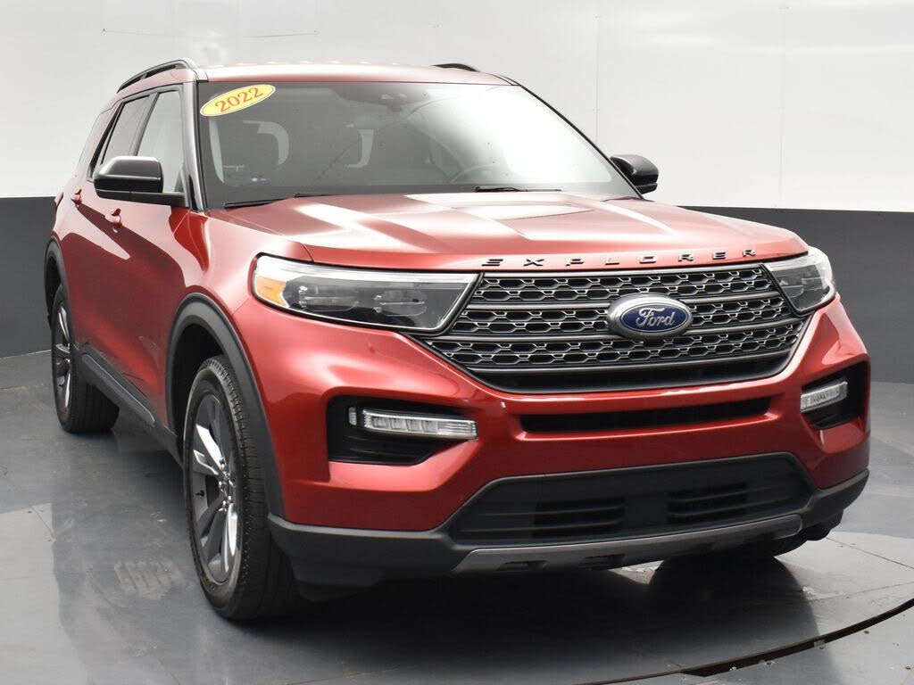 2022 Ford Explorer XLT AWD