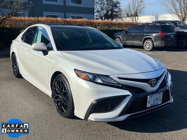 2022 Toyota Camry XSE FWD