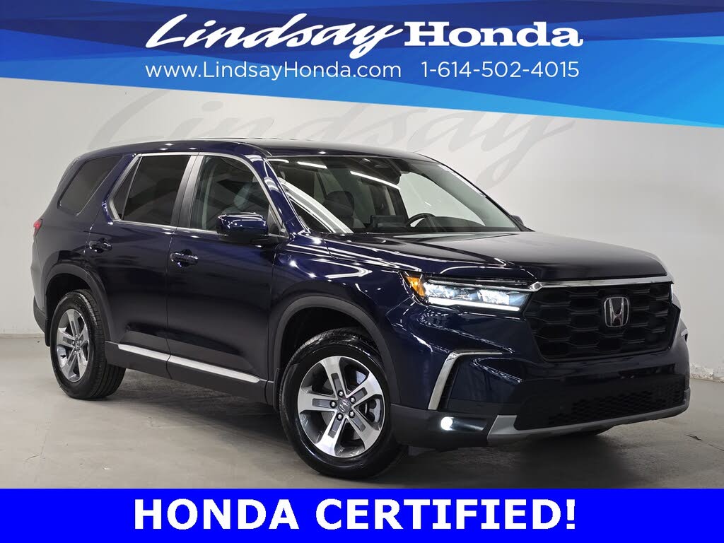 2024 Honda Pilot EX-L AWD with Captains Chairs