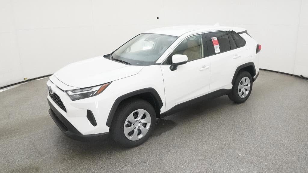 2025 Toyota RAV4 LE FWD