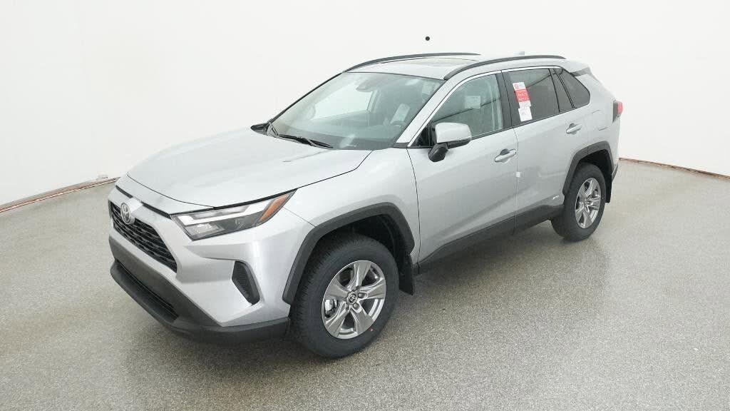 2025 Toyota RAV4 Hybrid XLE AWD