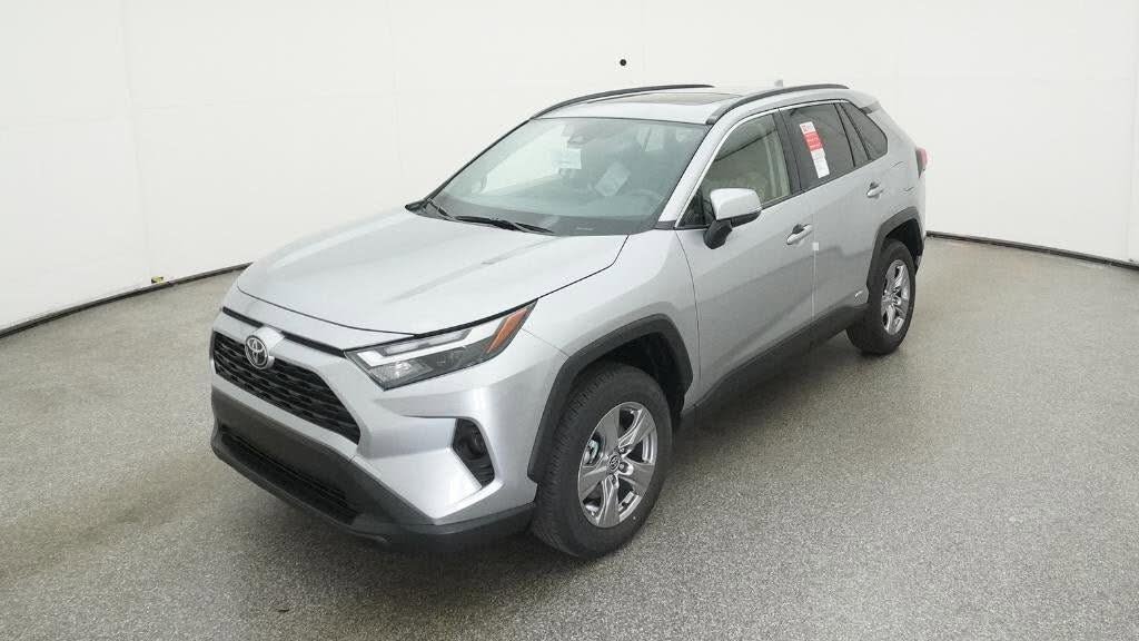 2025 Toyota RAV4 Hybrid XLE AWD
