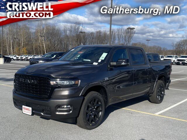 2026 RAM 1500 Laramie Crew Cab 4WD