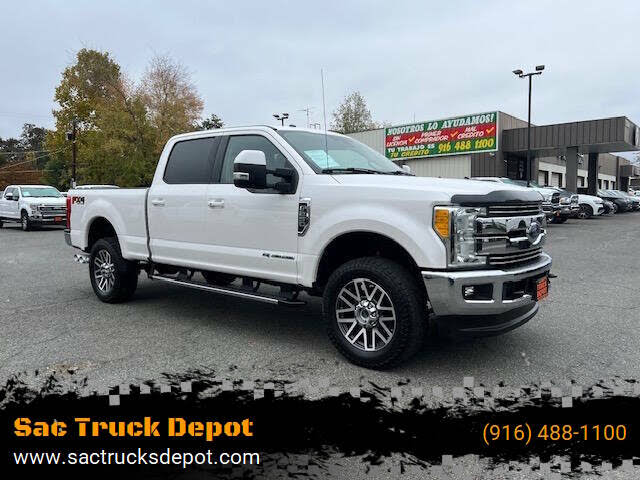 2017 Ford F-250 Super Duty Lariat Crew Cab 4WD