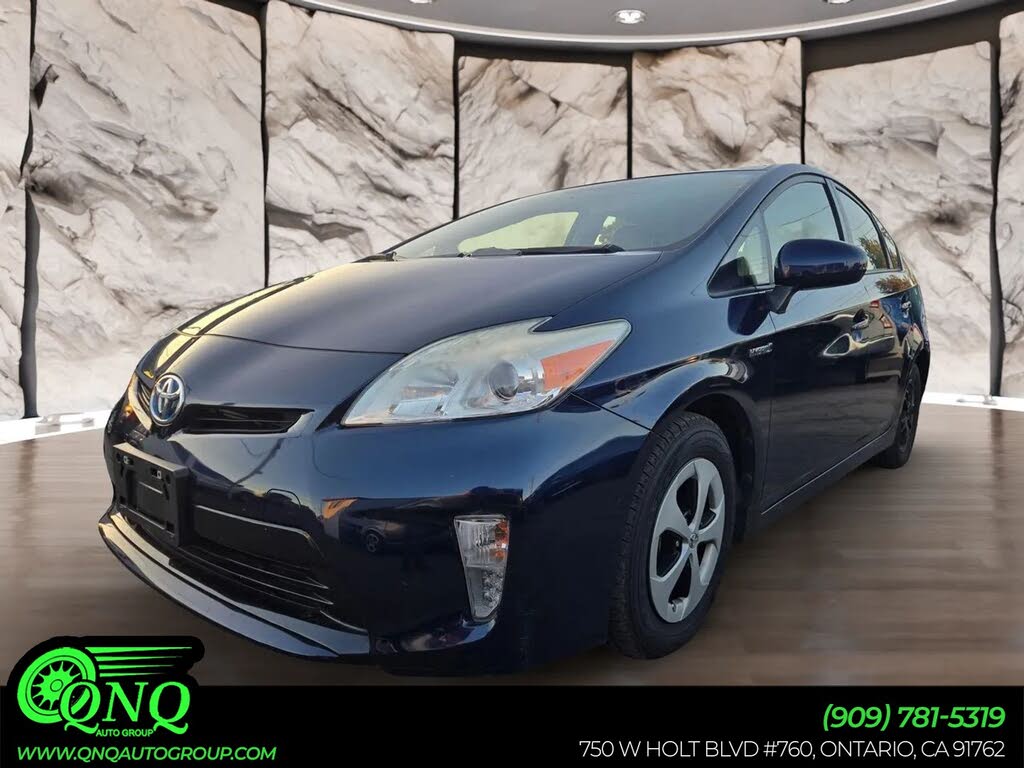 2013 Toyota Prius Three