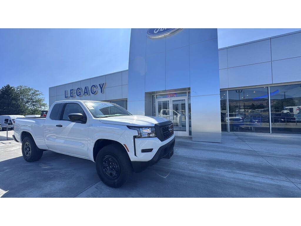 2023 Nissan Frontier S King Cab 4WD