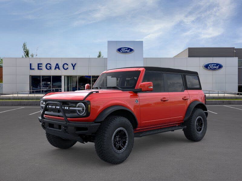 2024 Ford Bronco Outer Banks 4-Door 4WD