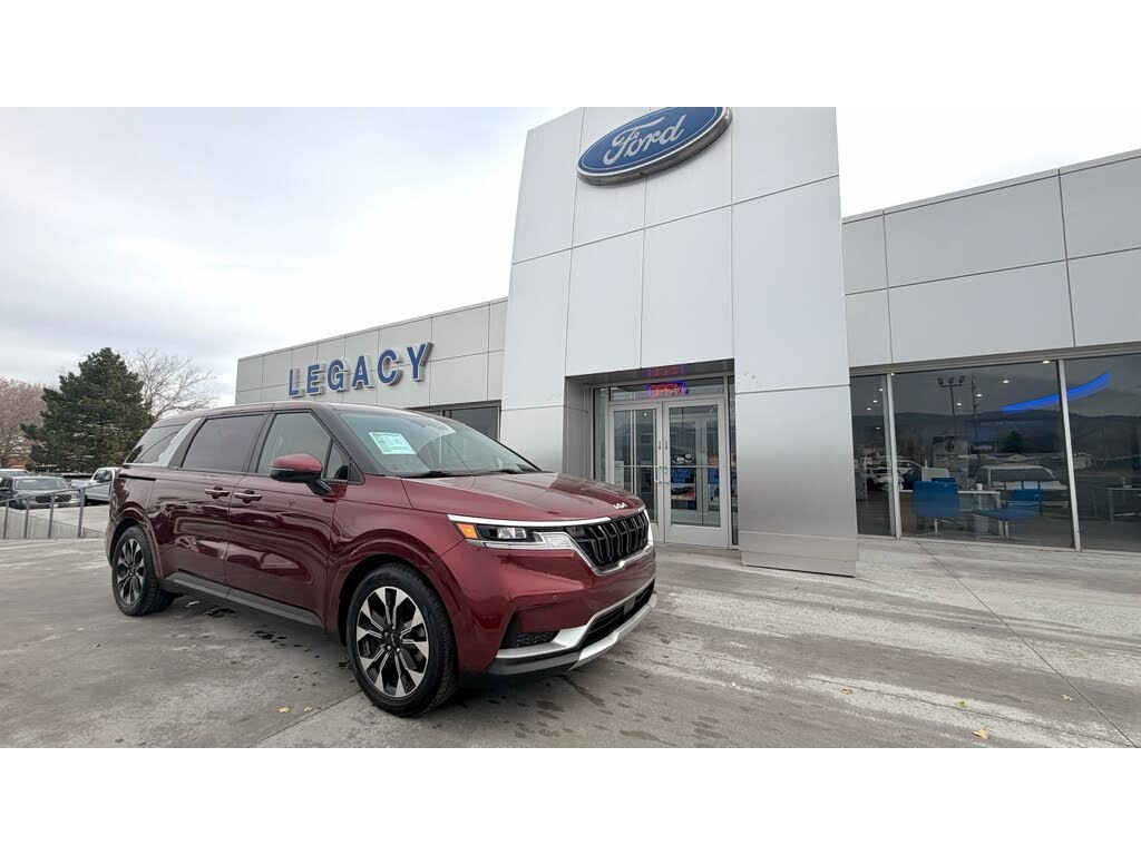 2024 Kia Carnival EX FWD