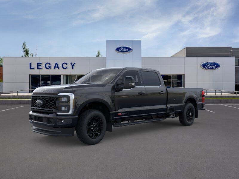 2025 Ford F-350 Super Duty Lariat Crew Cab 4WD