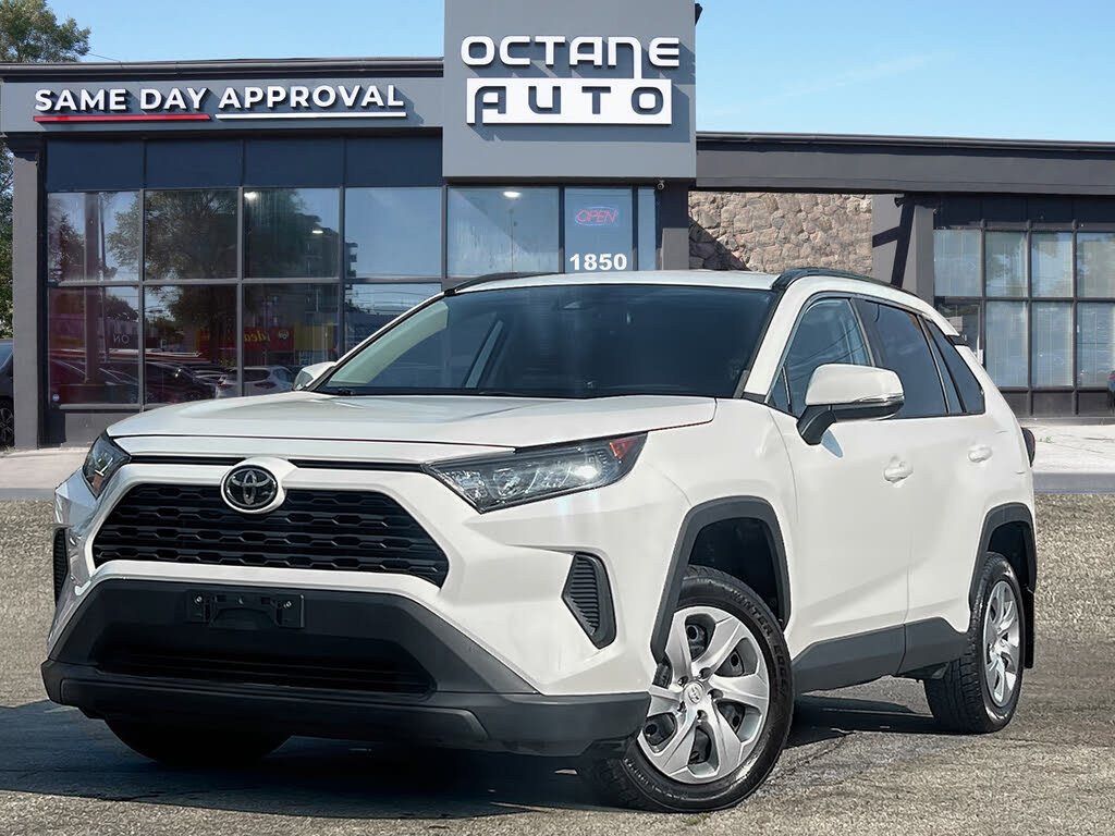 2019 Toyota RAV4 LE FWD
