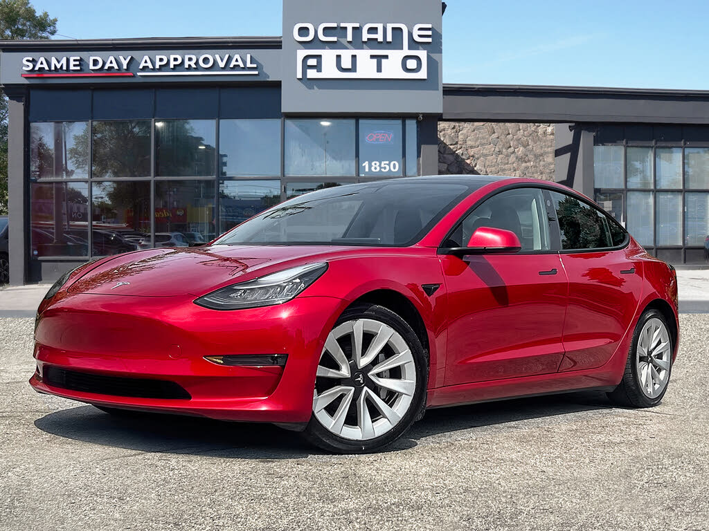 2021 Tesla Model 3 Standard Range Plus RWD