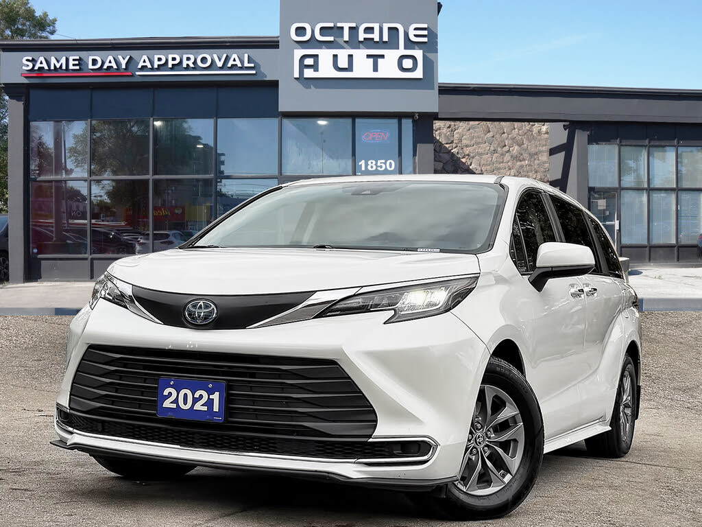 Toyota Sienna XLE 7-Passenger AWD 2021