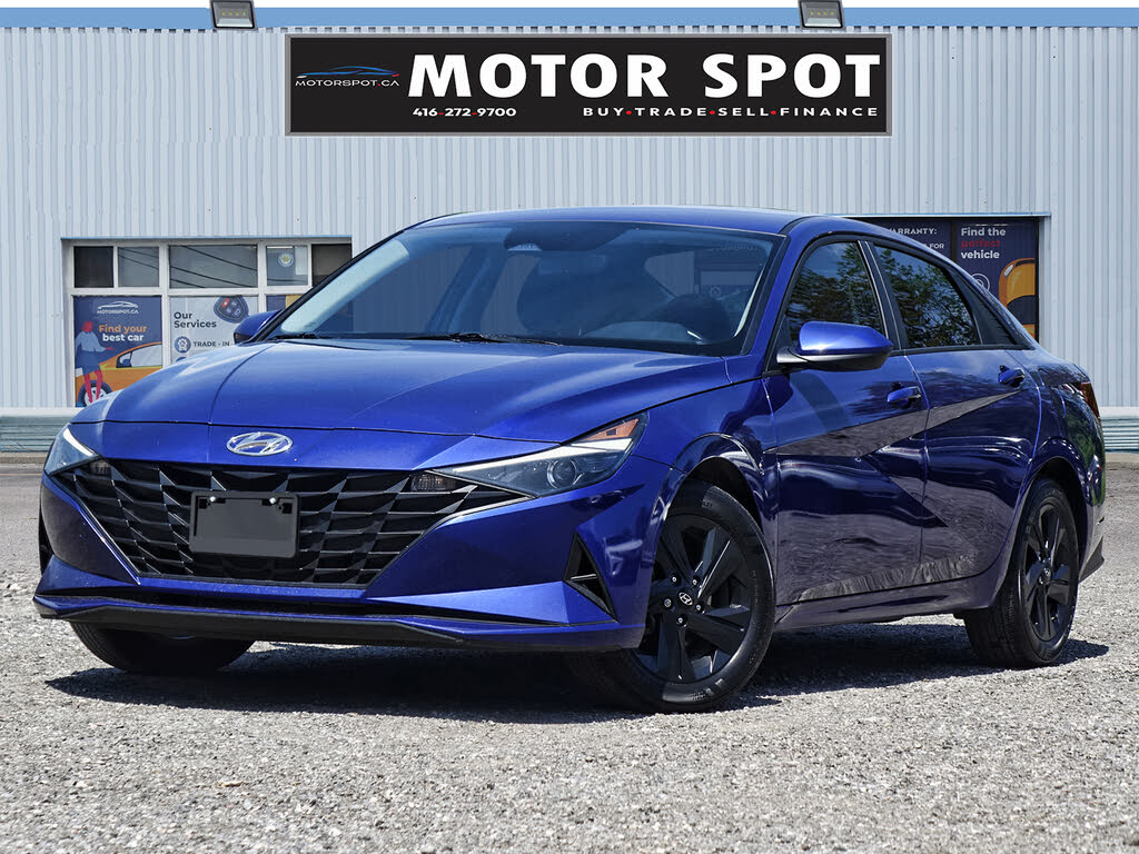 2022 Hyundai Elantra Preferred FWD