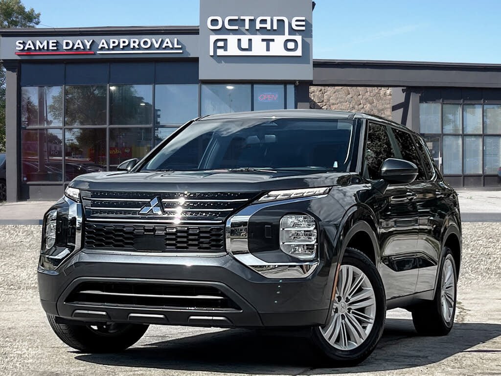 2024 Mitsubishi Outlander ES S-AWC