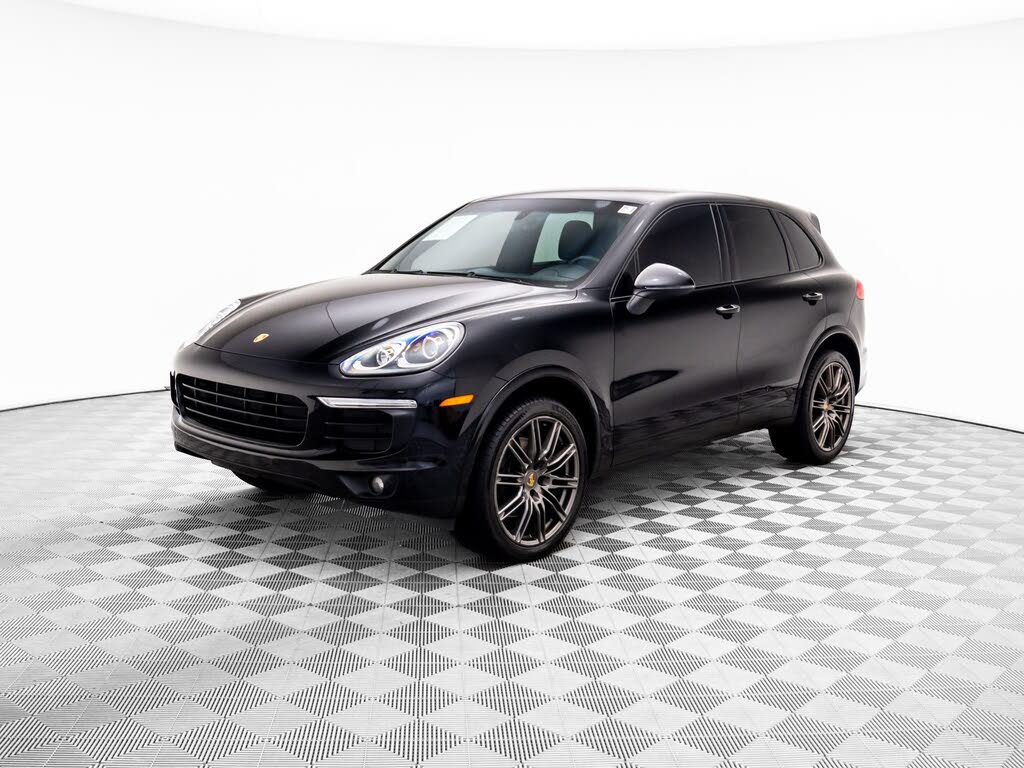 2017 Porsche Cayenne Platinum Edition AWD