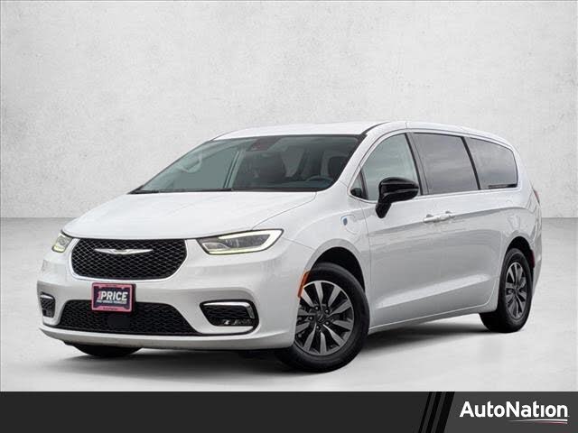 2024 Chrysler Pacifica Hybrid Select FWD