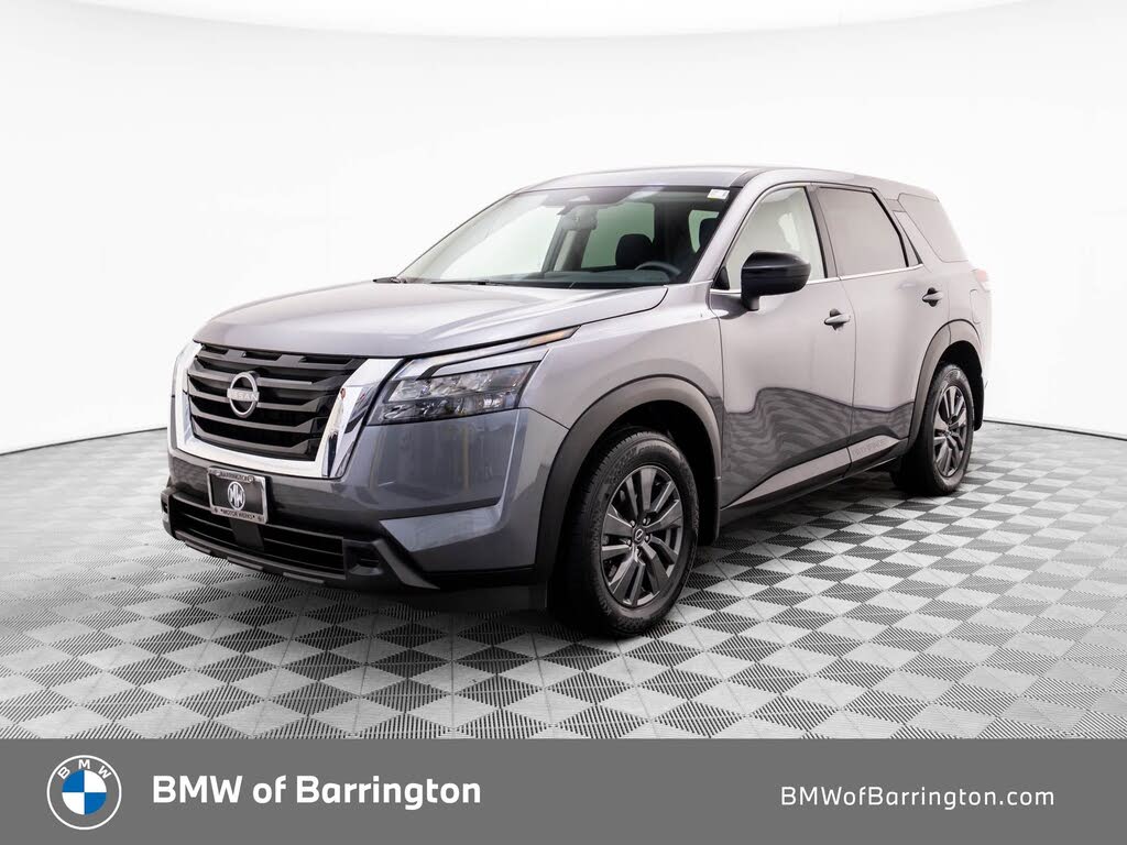 2024 Nissan Pathfinder S FWD