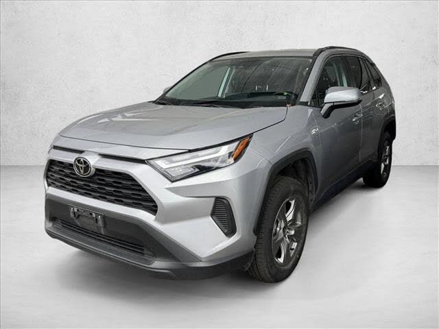 2024 Toyota RAV4 XLE AWD