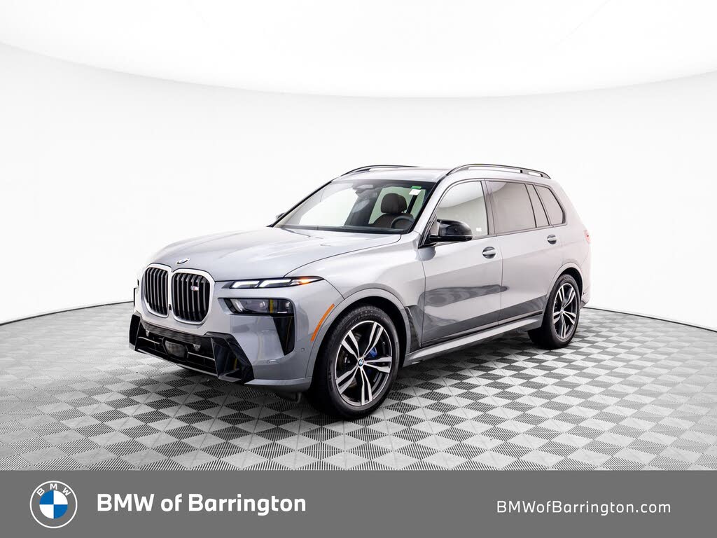 2025 BMW X7 M60i AWD