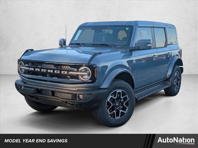 2025 Ford Bronco Outer Banks 4-Door 4WD