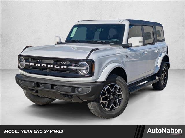 2025 Ford Bronco Outer Banks 4-Door 4WD